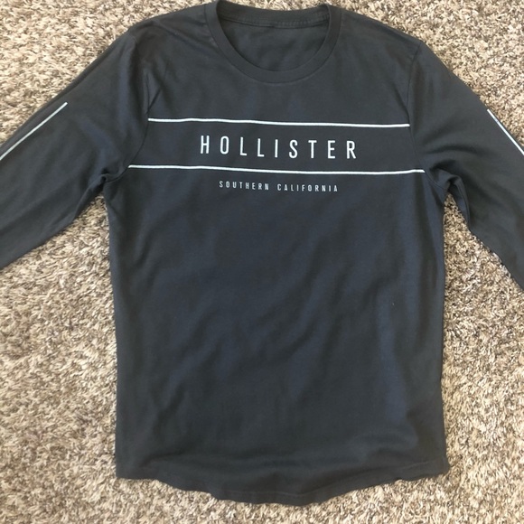 Hollister Other - Hollister long sleeve